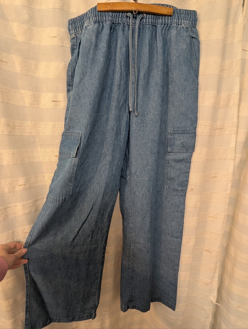 Lands' End NWT Blue Chambray Wide Leg Pull-On Cargo Pants Women's Size 8